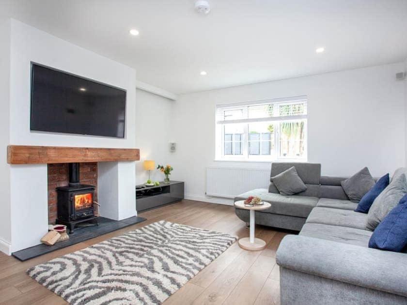 Honeybrook - Cosey Detached Home, Modern, Spacious トーキー エクステリア 写真